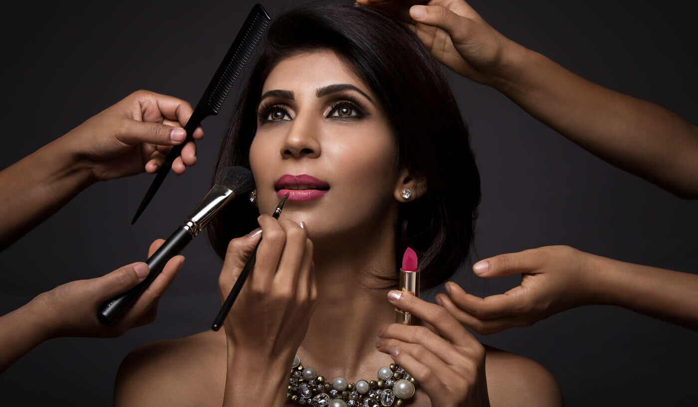 Game-Changing Luxury Salon & Studio in Delhi for Incredible Party Makeovers!