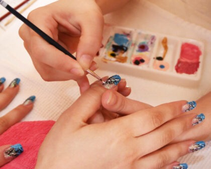 How to Become a Successful Nail Art Artist? - Makeovers By Manveen How to Become a Successful Nail Art Artist? - Makeovers By Manveen